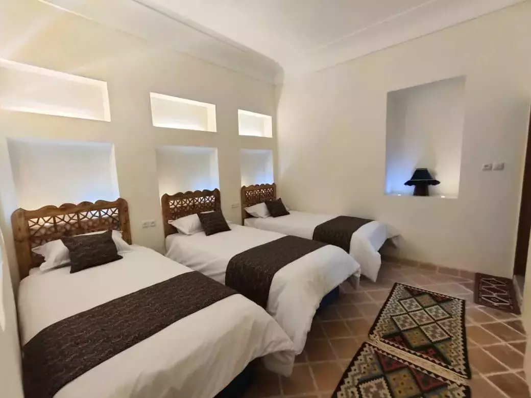 Alibaba https://cdn.alibaba.ir/ostorage/hotel-accommodation-images/688f5231ac13a7ed0d8655ce_سوییت 3تخته (1).webp